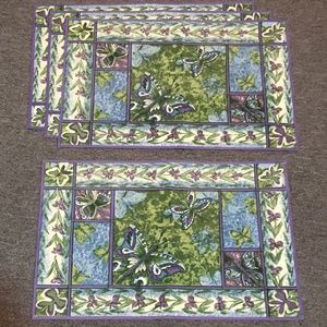 Garden Print Placemats by handprint Set of 4,  19 X 12.5”